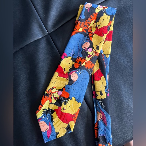 Disney Other - Disney Winnie the Pooh Men’s Necktie Tie EUC